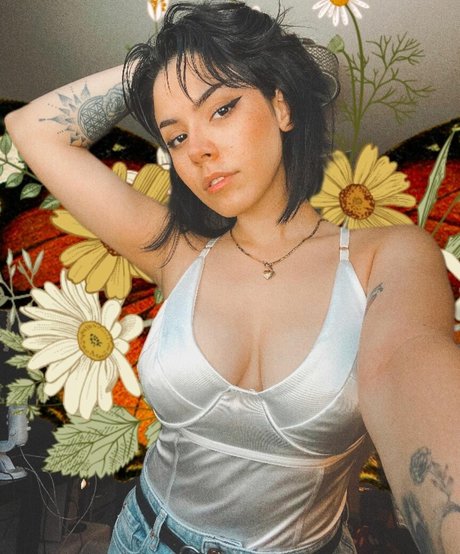 Luna Bloom Sex auf OnlyFans