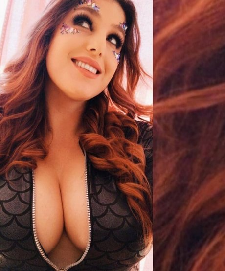 Moxy Mary NurlyFans-Brüste