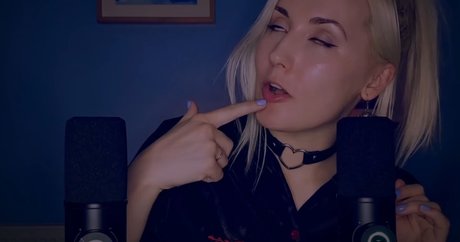 ASMR Shortbread Nacktbilder auf OnlyFans