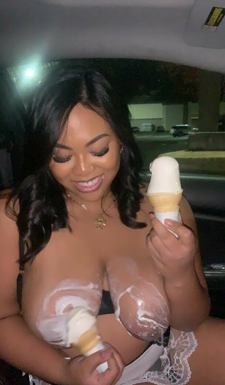 hydracrystals OnlyFans Bilder