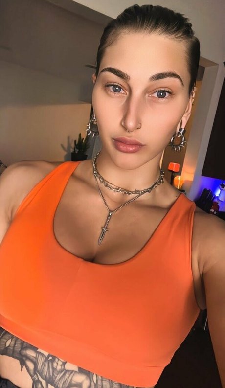 Rhea Ripley OnlyFans Strip