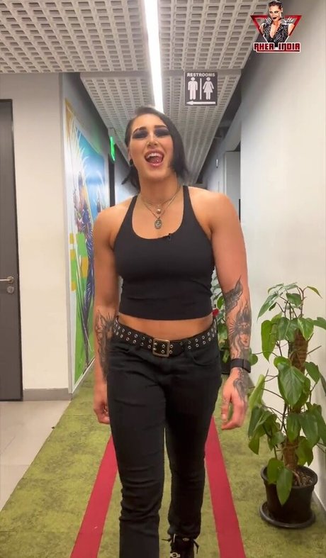 Rhea Ripley OnlyFans-Inhalte