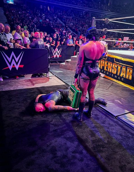 Rhea Ripley Leaked OnlyFans Bilder