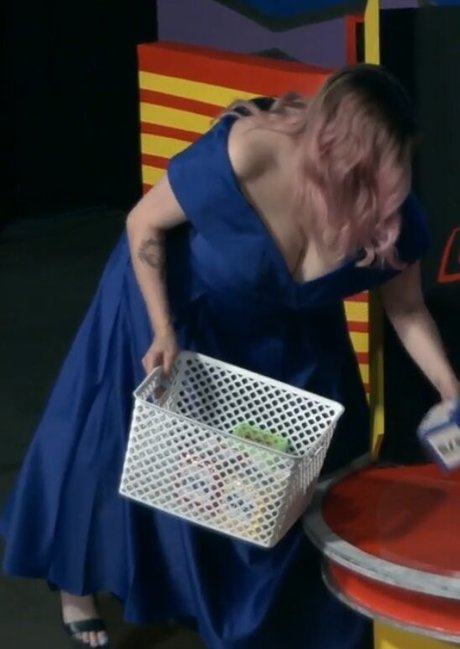 Alluux OnlyFans geleakt