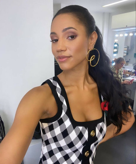 Vick Hope Nur für Fans