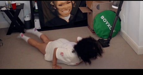 Cinnabrit Leaks von Nacktbildern auf OnlyFans