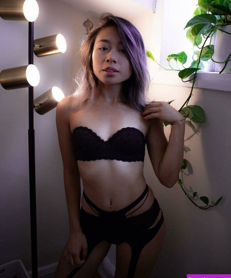 Charliedrizzle OnlyFans Model Fotos