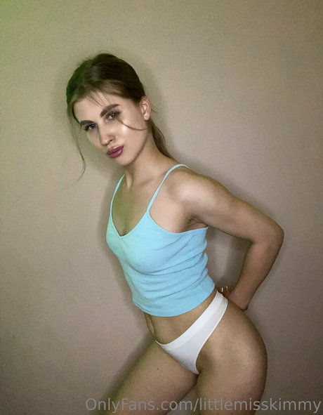 littlemisskimmy Po OnlyFans