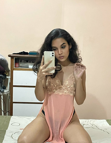 littlemisskimmy OnlyFans Sextape