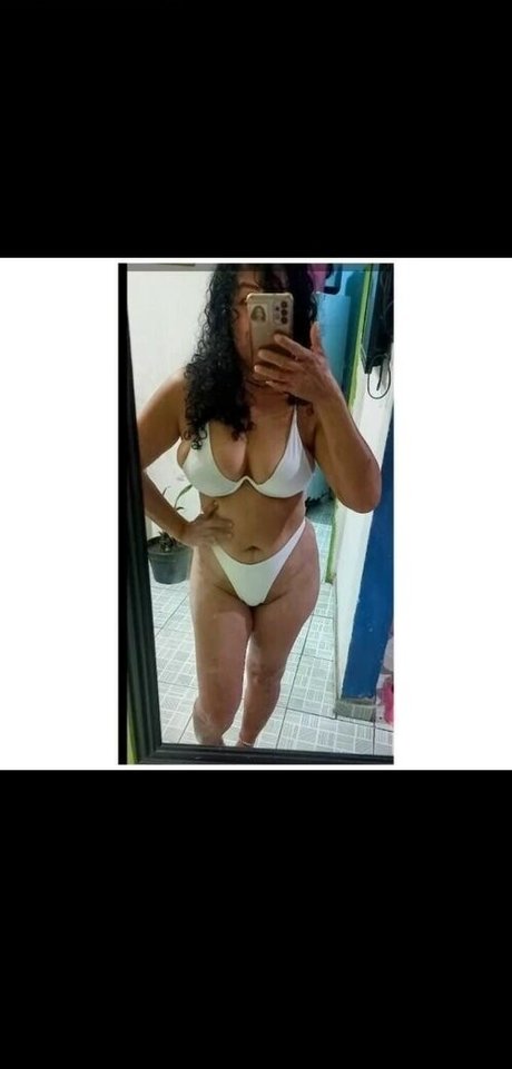 Nita Santos Silva OnlyFans nackte Brüste