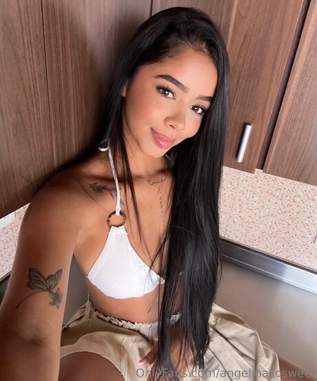 Angelinasosweet OnlyFans Nacktbilder geleakt