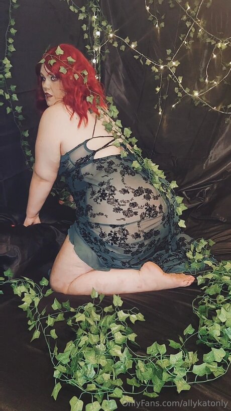 Allykatonly OnlyFans nackte Brüste
