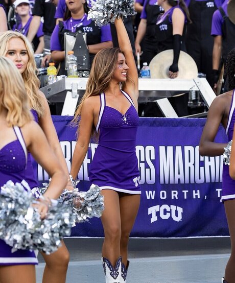 Sexy Cheerleaders OnlyFans Striptease