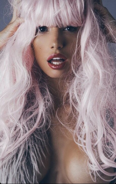 virginiechretien Nacktbilder OnlyFans