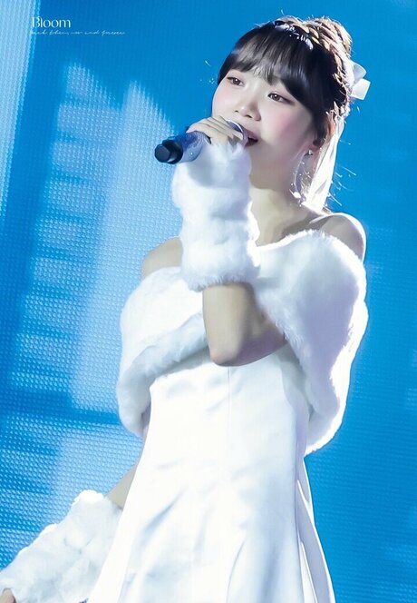 Kim Chaewon OnlyFans Nacktbilder