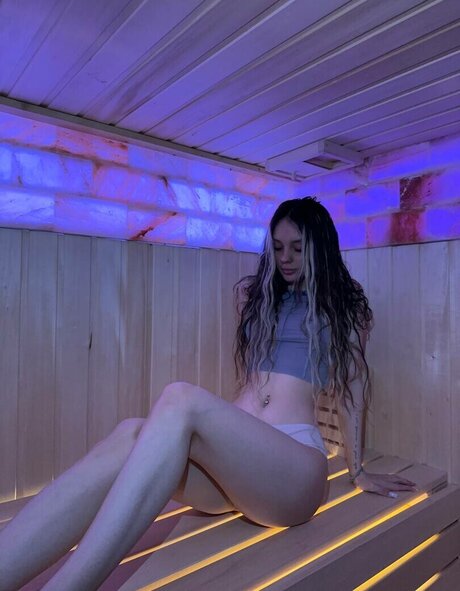 d gallavichh Daryana OnlyFans Brüste Bild