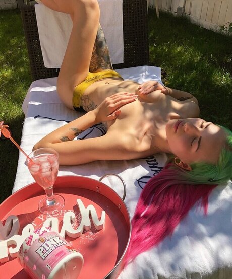 Celine Ritzke Nacktpornos auf OnlyFans