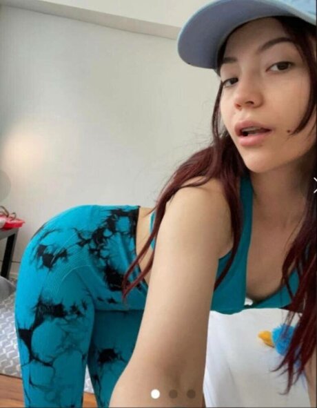 muschi füße onlyfans heiß Beitrag