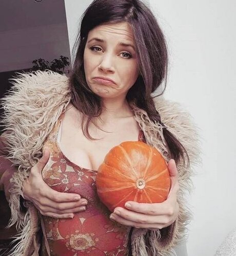 Joyce Ilg OnlyFans Leaj