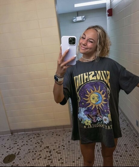 Faith Enokian Nacktbilder geleakt OnlyFans geleakt