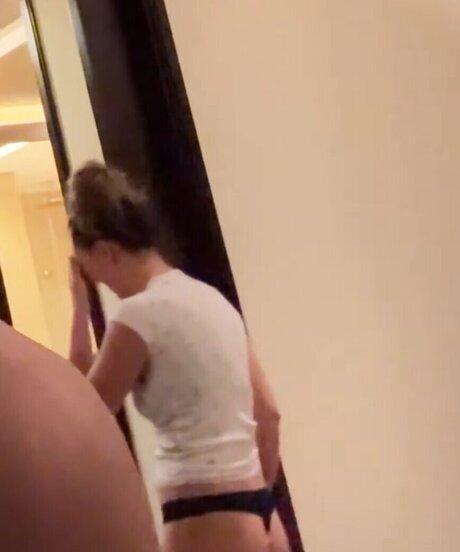 Lydia Hewitt Lee Nacktpornos von OnlyFans geleakt