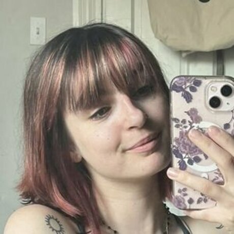 flowersinskylar OnlyFans-Leaks