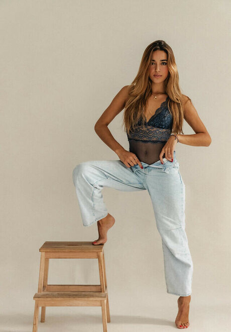 Carolina Luz NSFW OnlyFans