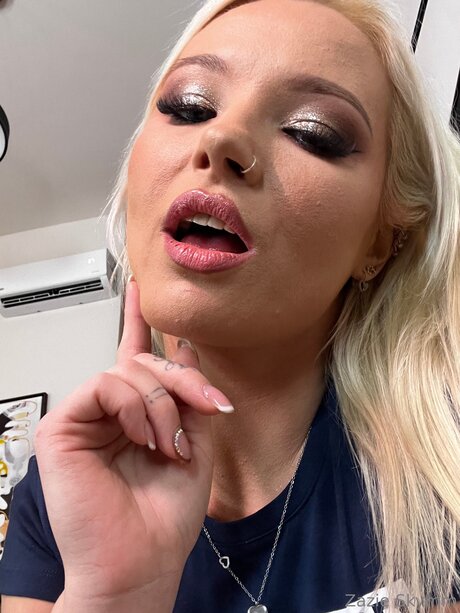 zazieskymm OnlyFans-Leaks