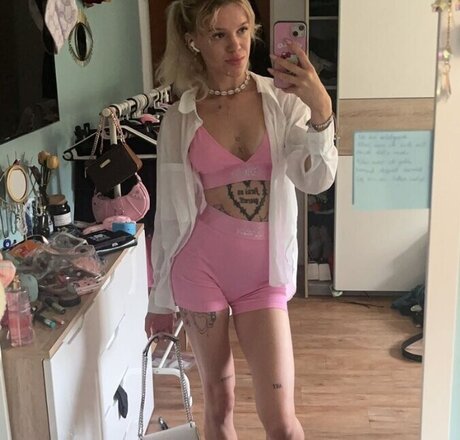 Kennt Neuer OnlyFans Leak