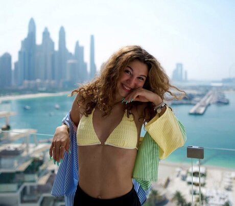 Jesina Amweg Nackt auf OnlyFans