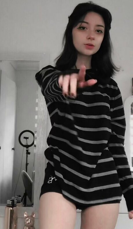 Anto a a OnlyFans Model Fotos