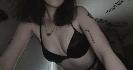 Itsmalic3 OnlyFans-Bilder