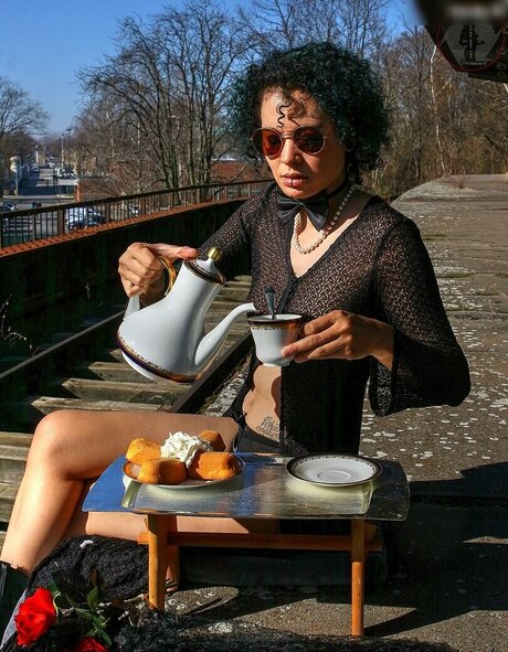 Lauren Napier NSFW OnlyFans