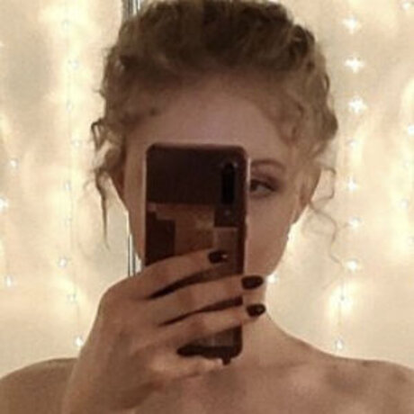 Peachypolegirl Nackt OnlyFans Porn