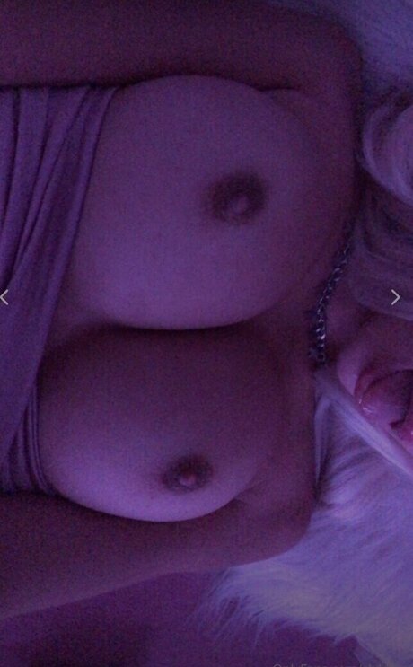 Ch111oe Chloe Nackt OnlyFans