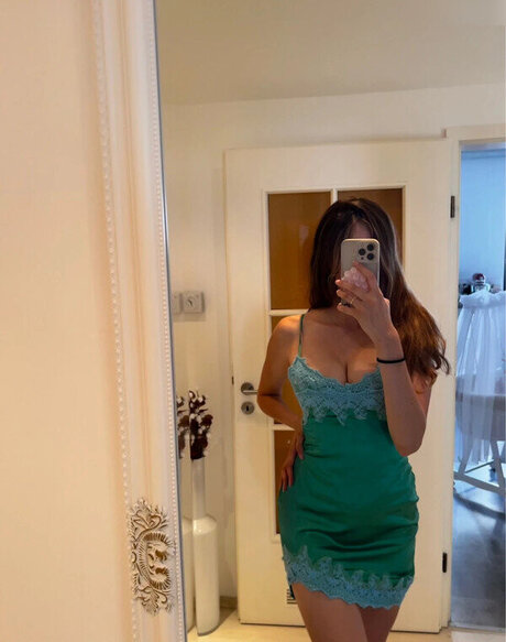 Yonca Leaks von Nacktbildern auf OnlyFans