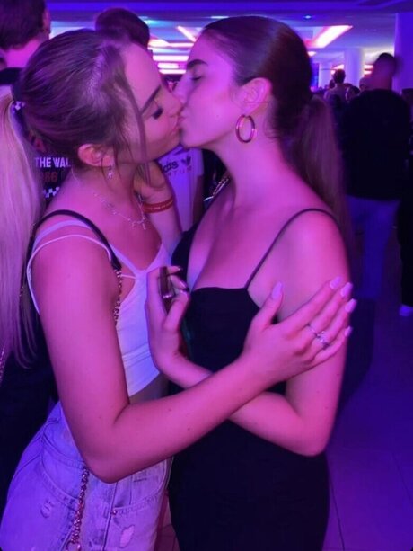 Yonca OnlyFans-Leaks