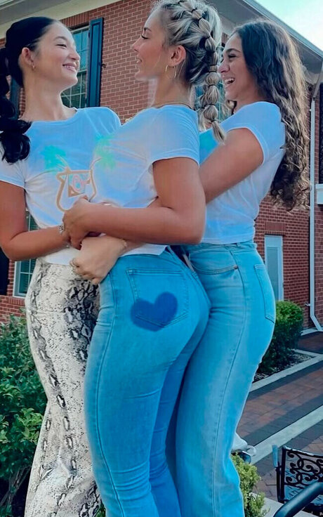 Blakely Ricketts NurlyFans-Pornos