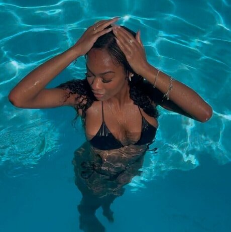 Rayarandd Nacktpornos auf OnlyFans