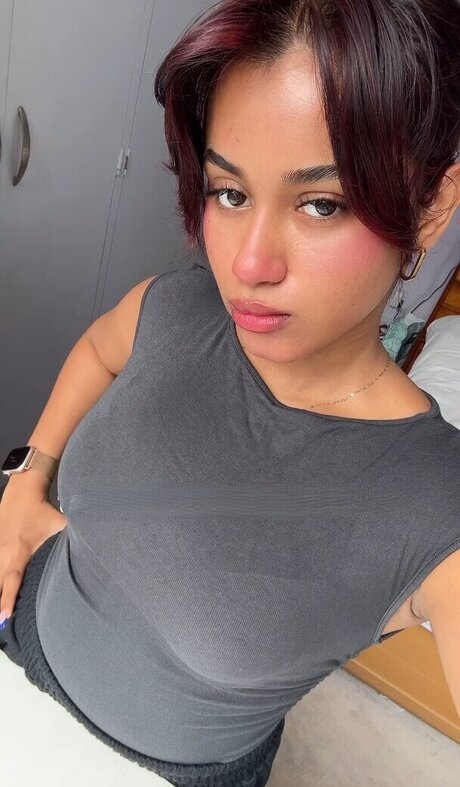 senoritasara Nacktbilder OnlyFans Leaks