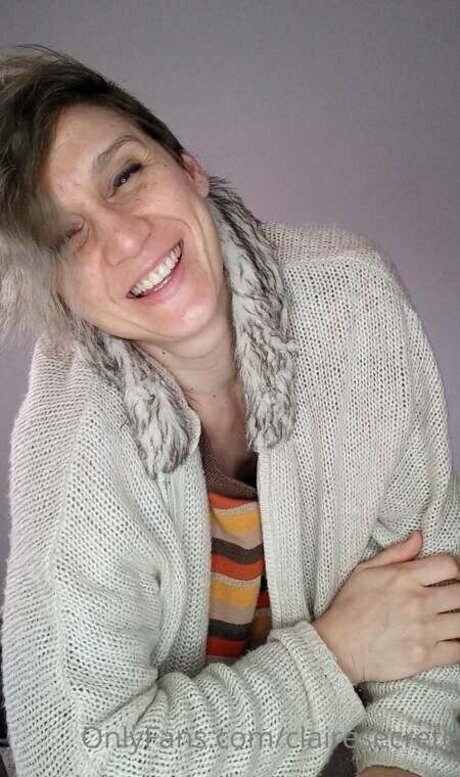 Claire Secrete OnlyFans Gratis-Inhalte