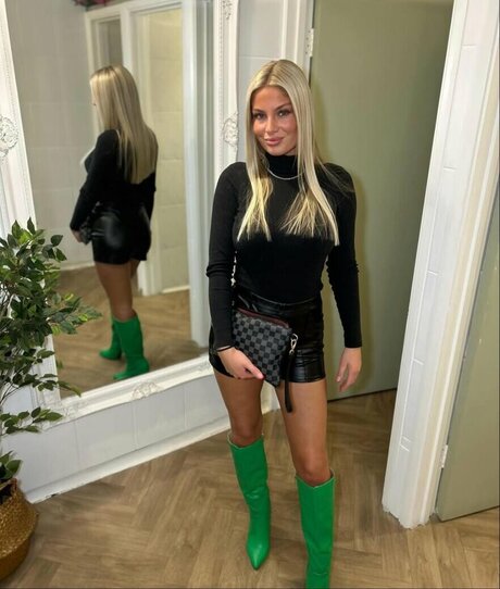 mollymercedes OnlyFans Nackt Leak