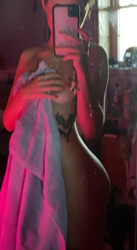 Fraidybaby Titten OnlyFans