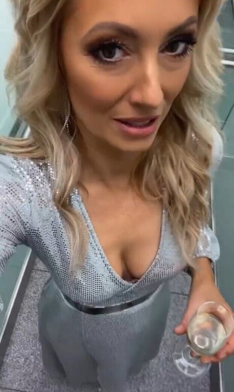 Angela Finger Erben OnlyFans-Leak