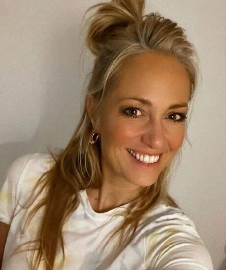 Angela Finger Erben OnlyFans-Creator