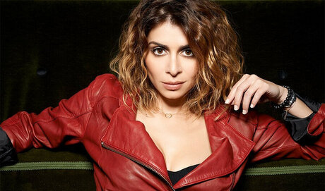 Julie Zenatti Leaks von Nacktbildern auf OnlyFans