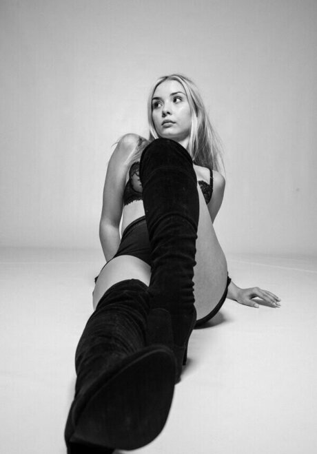 kamilalenajanicka OnlyFans Inhalte