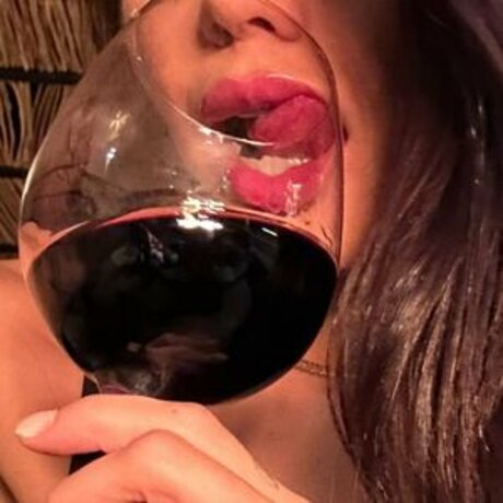 Julia Sampaio OnlyFans Joi