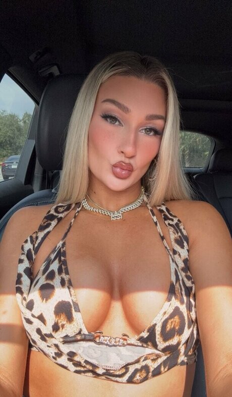 Izzi Dame OnlyFans Pornografie gratis