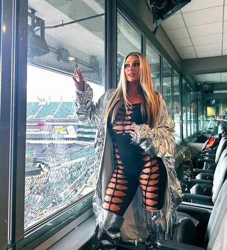 Izzi Dame Nacktbilder von OnlyFans